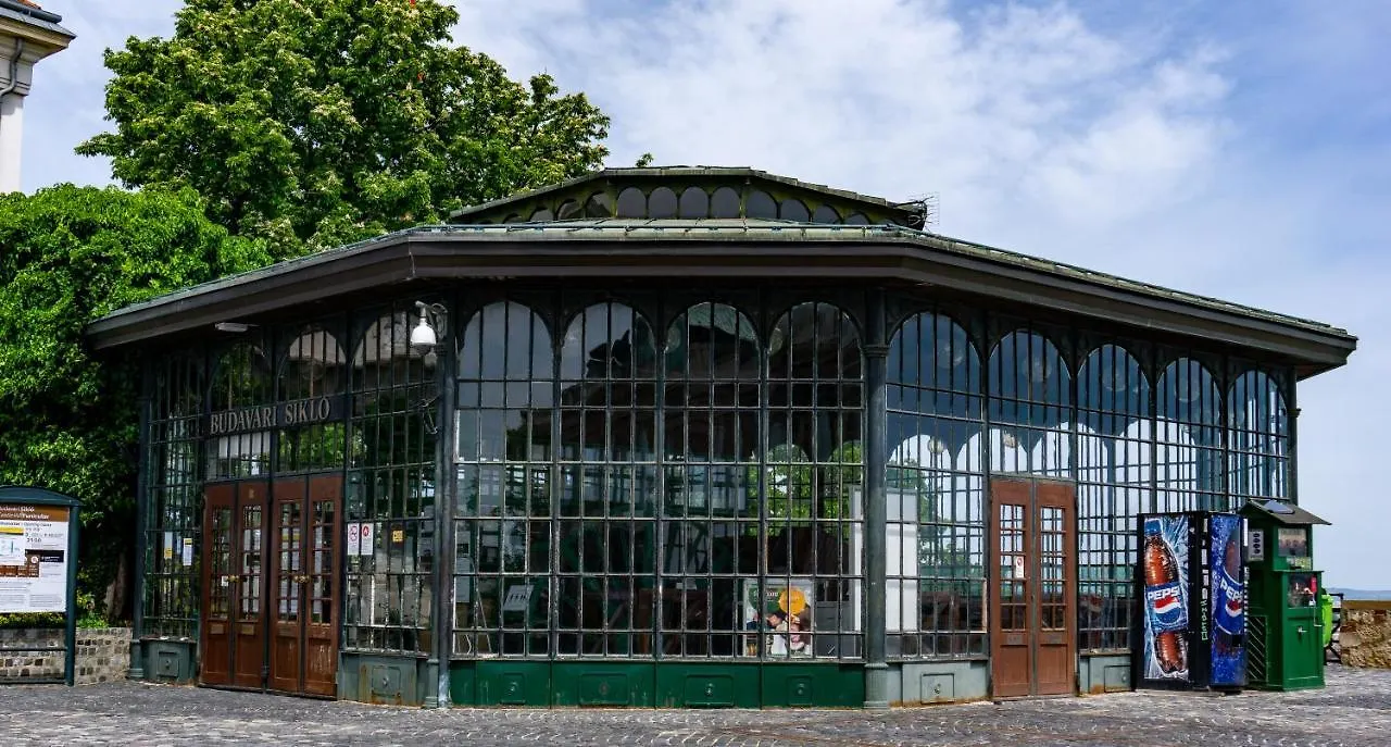 Hotel Monarchy Residence Budapest