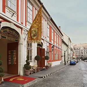 Hotel St. George, Budapest