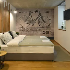  Hotell Walk Vaci 78