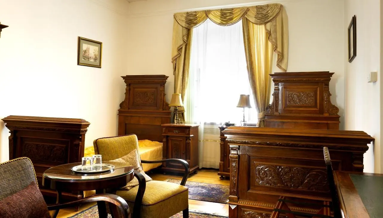 Monarchy Residence Budapest 0*,