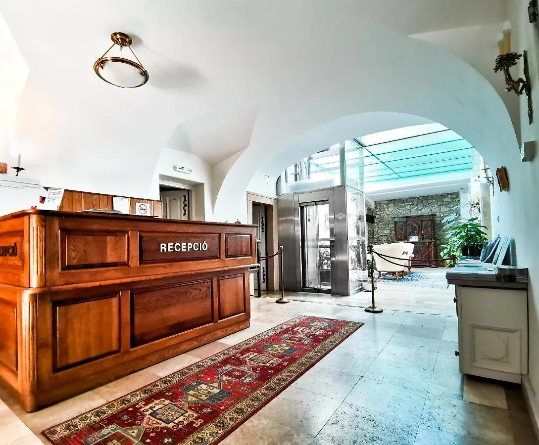 Monarchy Residence Budapest Hotel